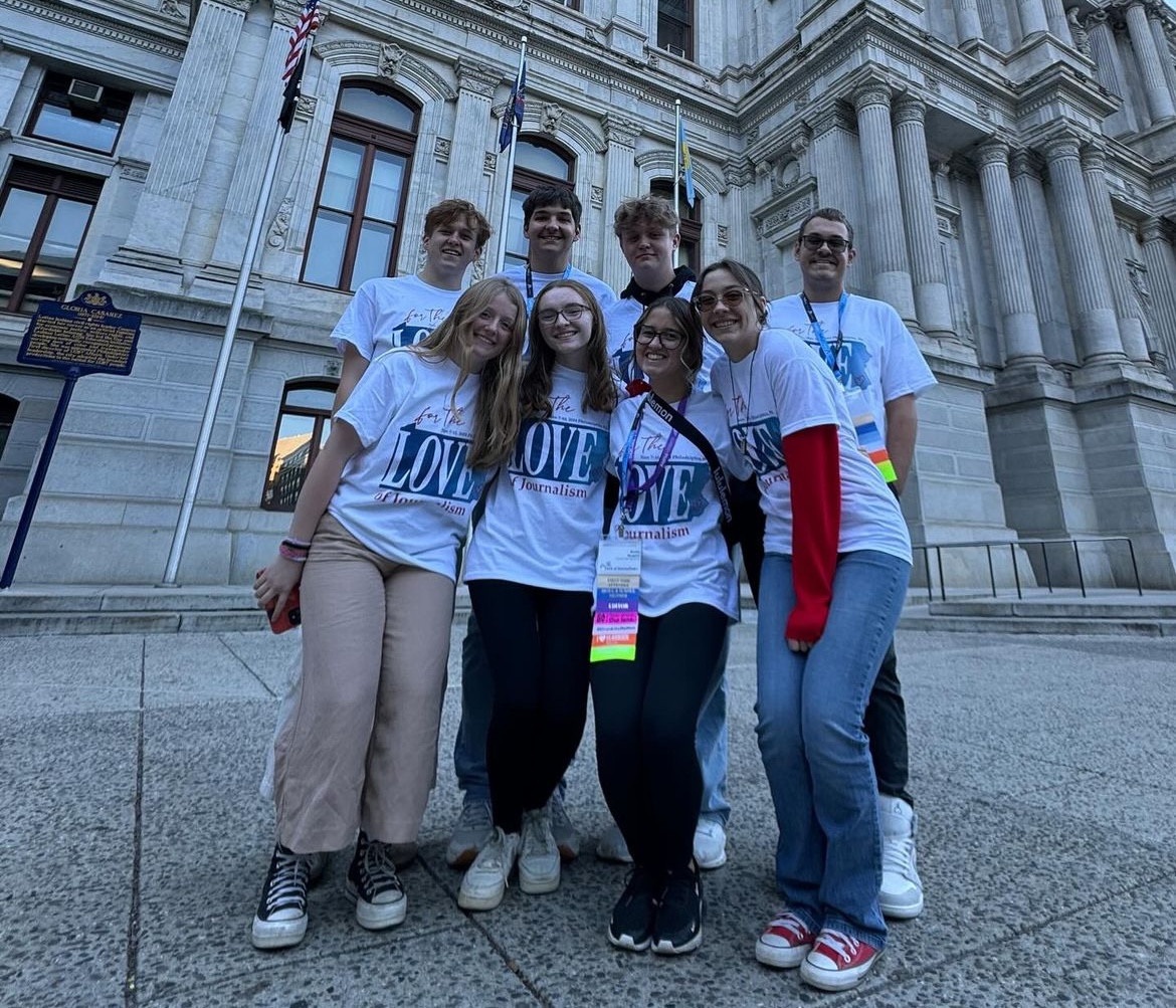 Journalistic endeavors: Posing, Freedom’s student representatives of the journalism convention stand outside of Philadelphia’s City Hall. On the trip, students toured multiple areas of the city, learning about many historical landmarks and buildings. 